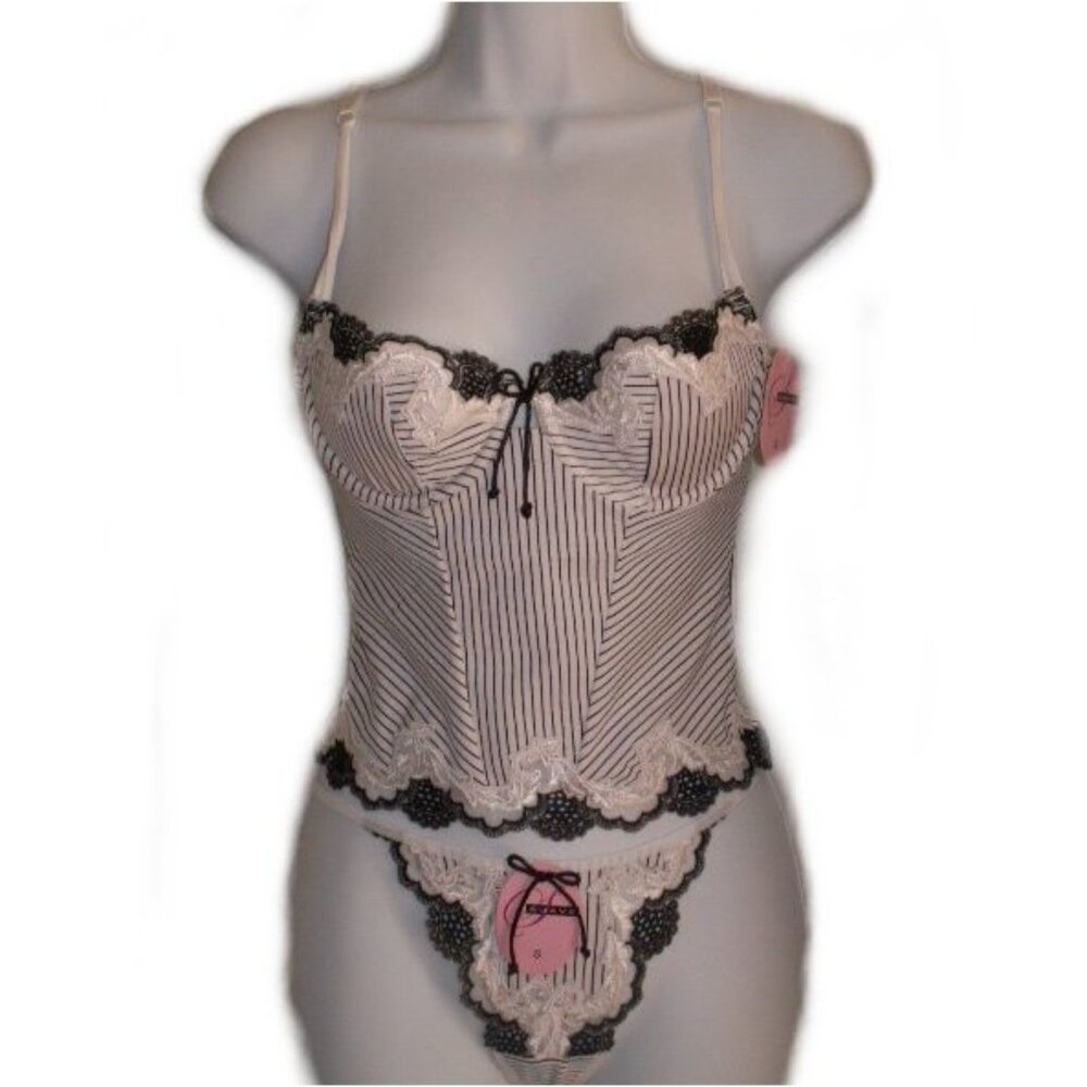 Suave White Black Lace Trimmed Corset Set - NEW